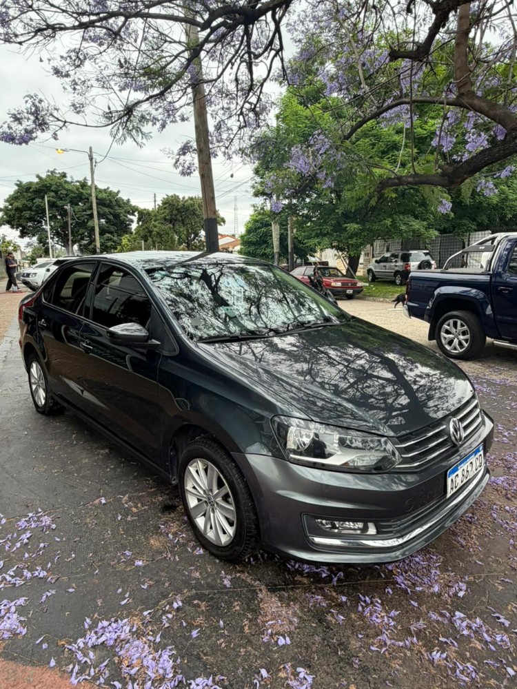 Volkswagen Polo 1.6 Msi Highline — foto 3